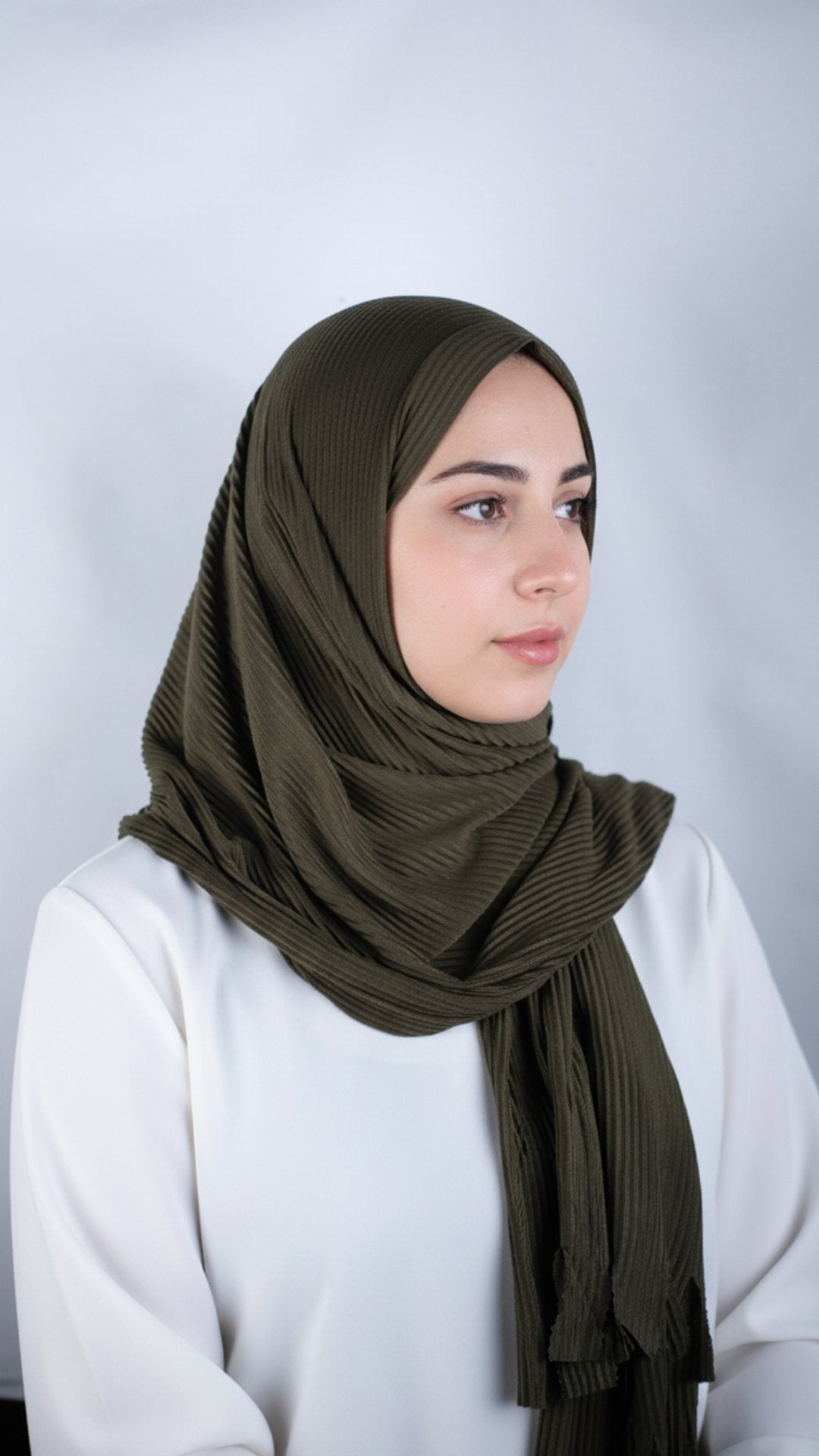 Grüner plissierter Jersey-Schal