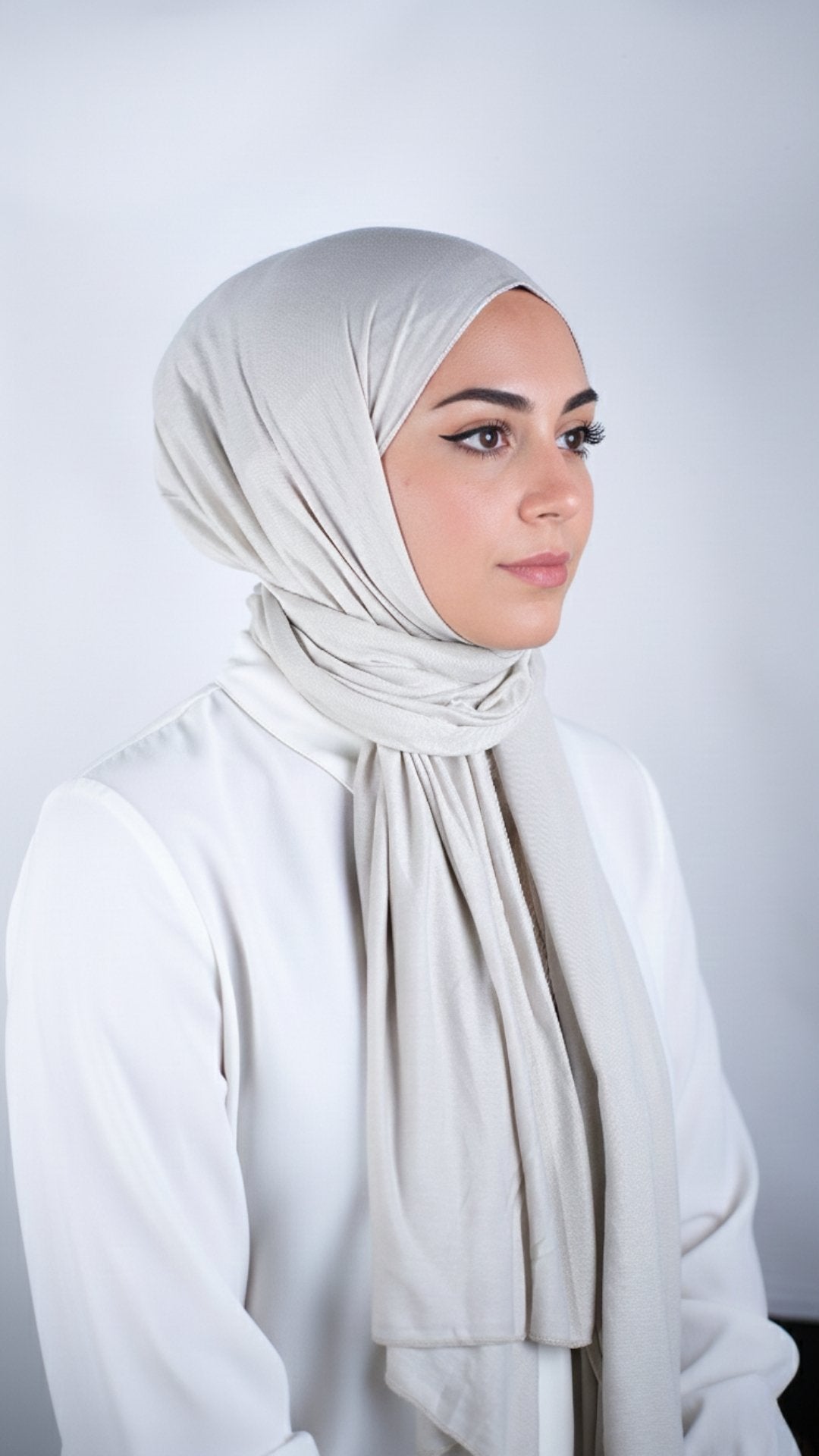 Hellgrauer Stein-Schal