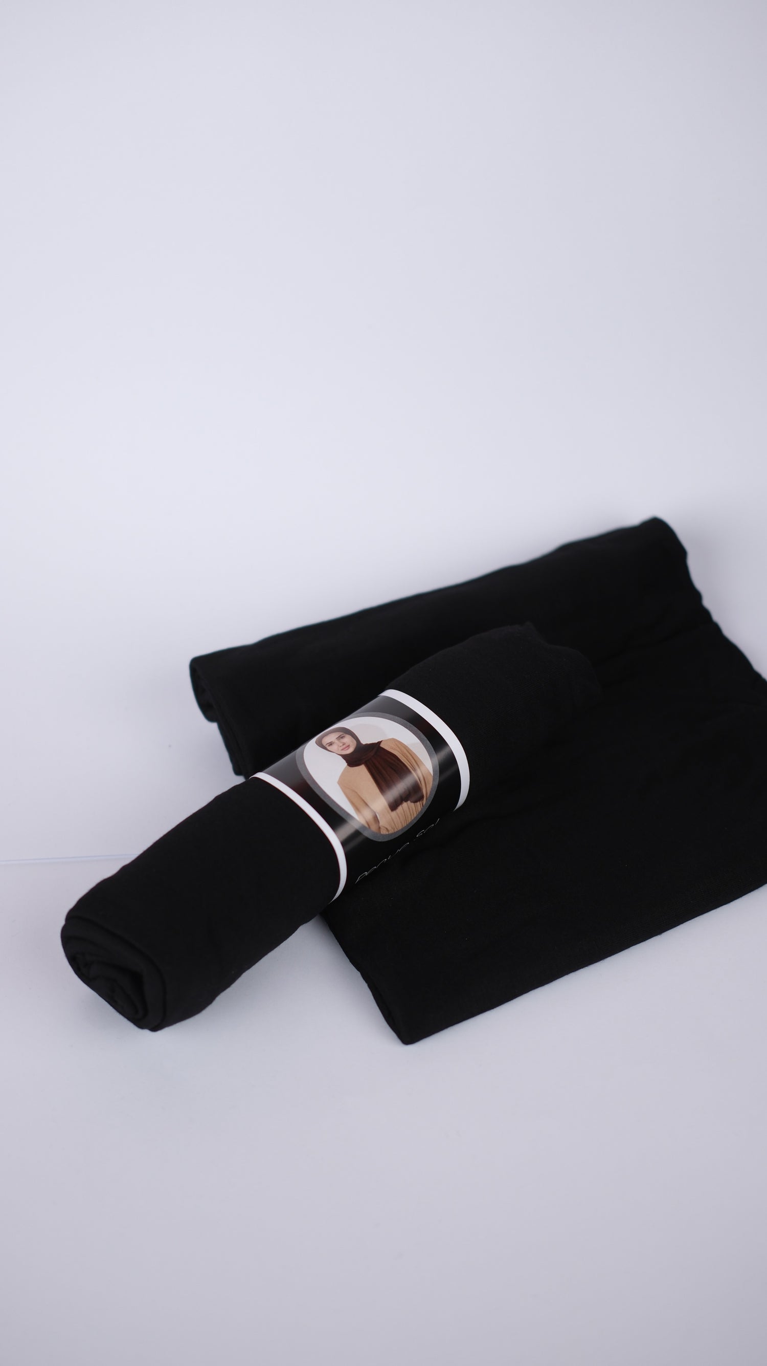 Schwarzer Jersey-Schal